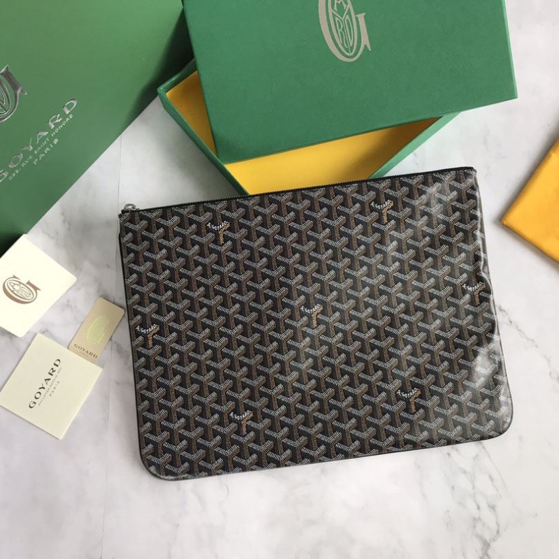 Go*ard clutch bags